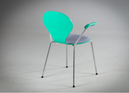 Chairs (6 items)