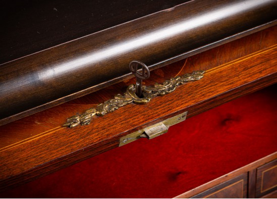 Secretaire