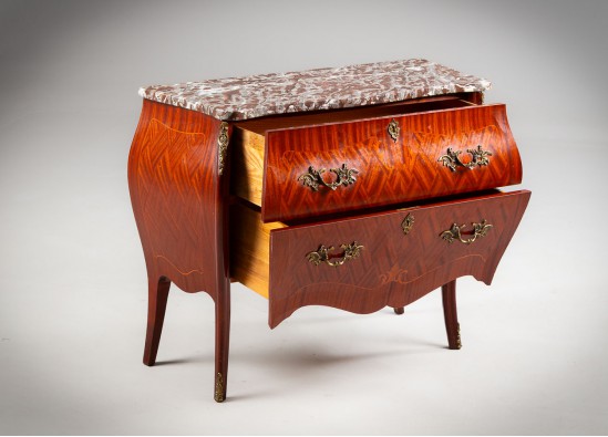 Commode