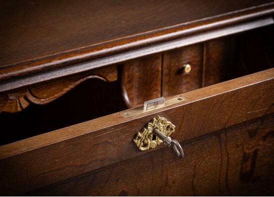 Secretaire