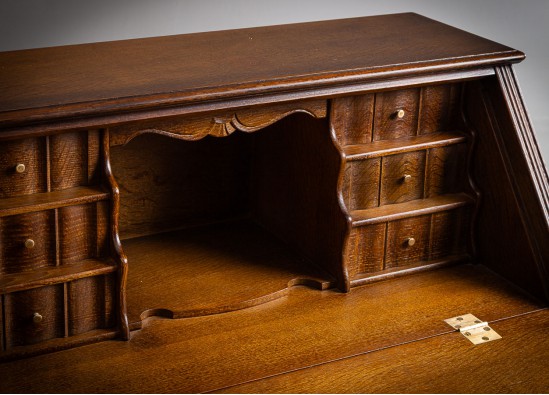 Secretaire