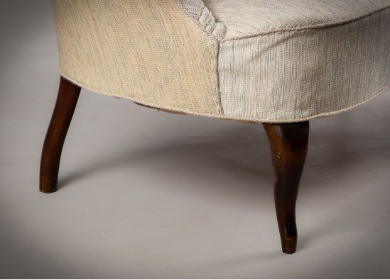 Old-Fashioned Bench