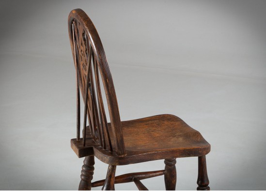 Chairs (8 items)