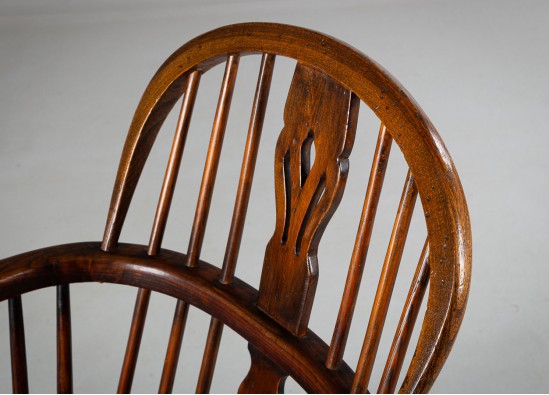 Armchairs (2 items)