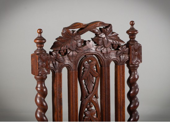 Chairs (5 items)