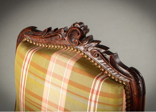 Chairs (2 items)