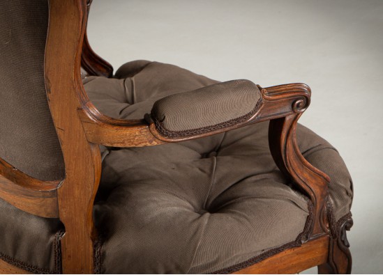 Armchair (2 items)