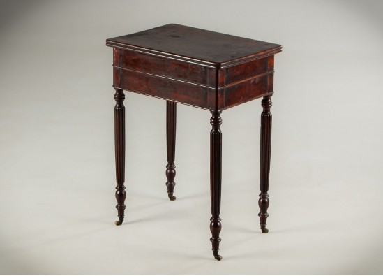 Sewing table