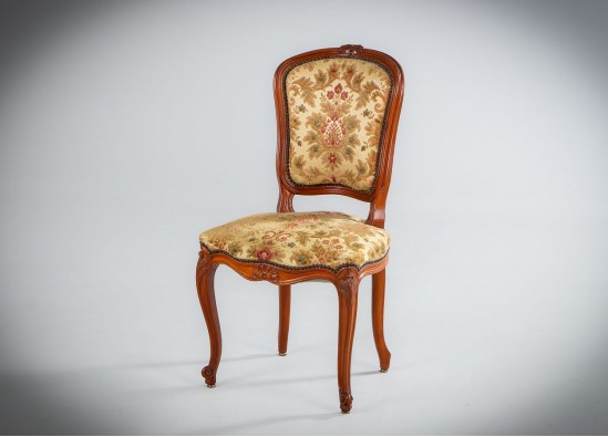 Chairs (6 items)