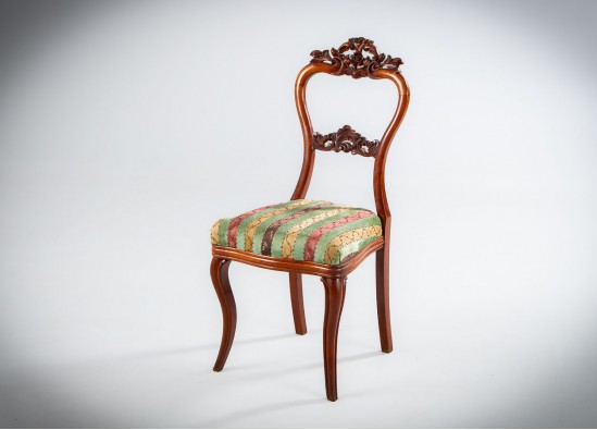 Chairs (4 items)