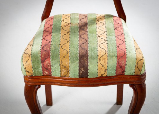 Chairs (4 items)