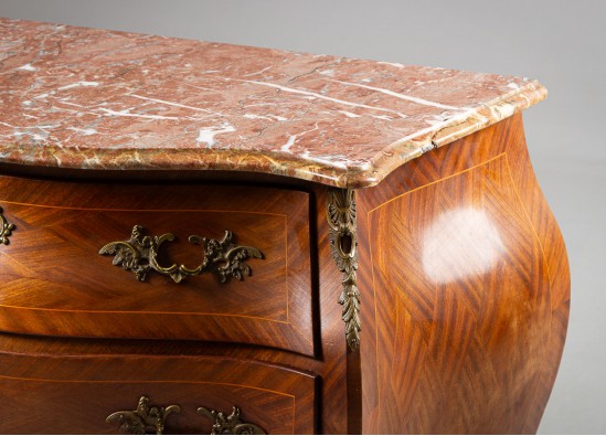 Commode