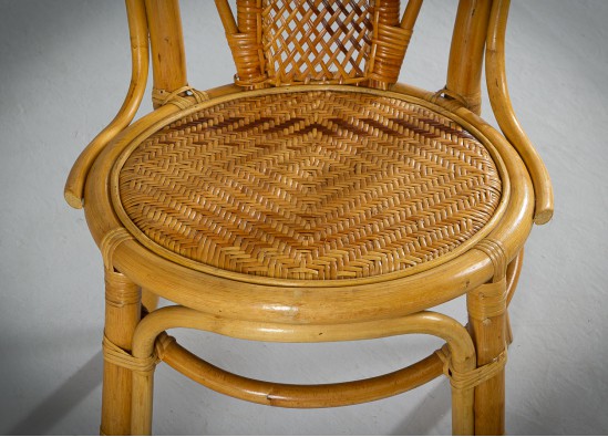 Chairs (5 items)