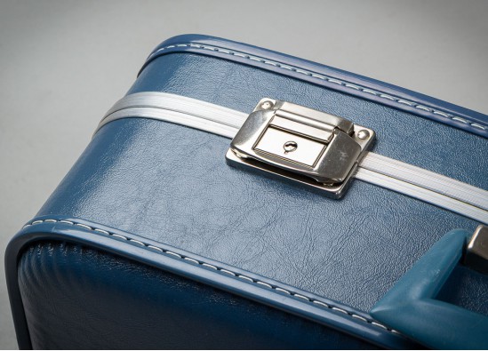 Briefcases (3 items.)