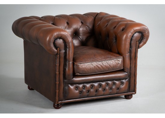 Кожаный мебельный гарнитур