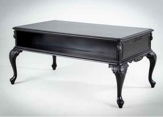 Письменный стол