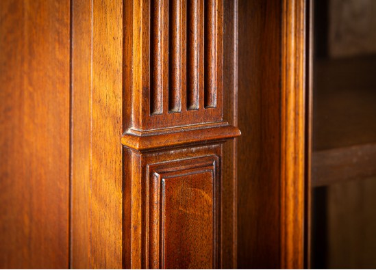 Kнижный шкаф