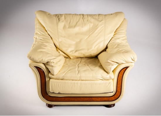 Svetainės baldų komplektas