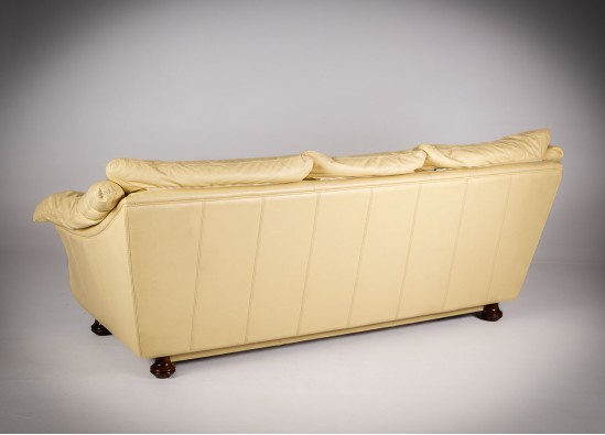 Svetainės baldų komplektas