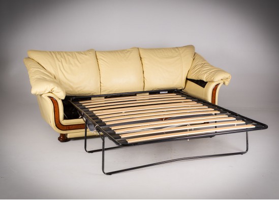 Svetainės baldų komplektas