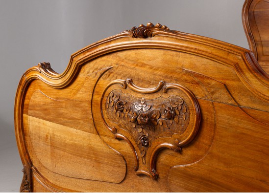 Miegamojo baldų komplektas