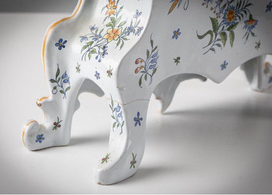 Часы и подсвечники (2 шт.)