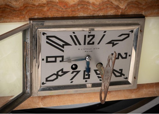 Pastatomas laikrodis + 2 žvakidės