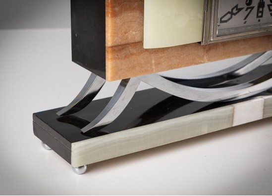 Часы и подсвечники (2 шт.)