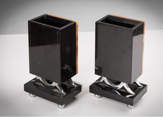 Часы и подсвечники (2 шт.)