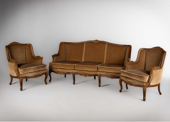 Svetainės baldų komplektas