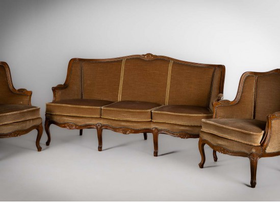 Svetainės baldų komplektas