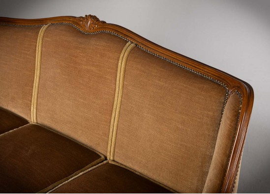 Svetainės baldų komplektas