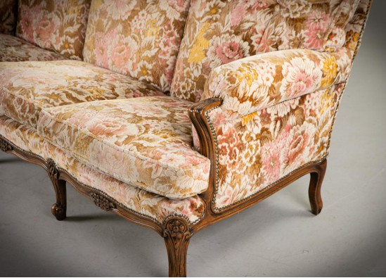 Svetainės baldų komplektas