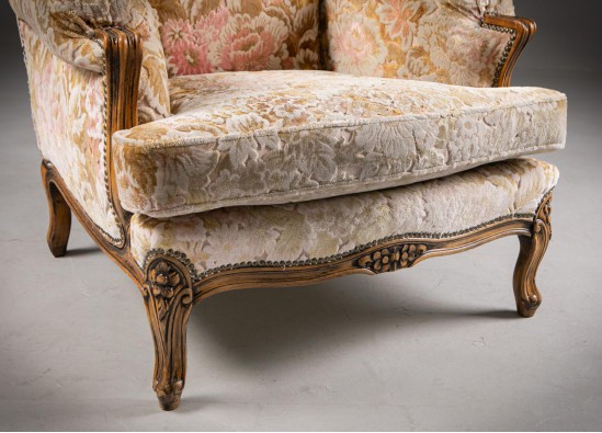 Svetainės baldų komplektas