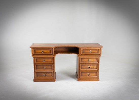 Kosmetinis staliukas