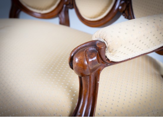 Svetainės baldų komplektas