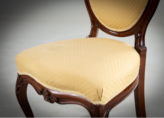 Svetainės baldų komplektas