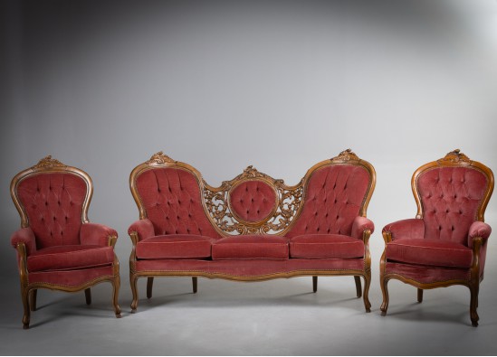 Svetainės baldų komplektas