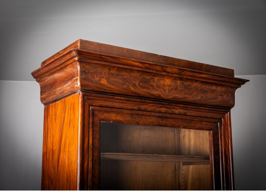  Kнижный шкаф - Сервант