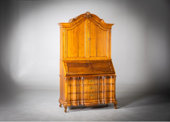 Dish Cabinet - Secretaire