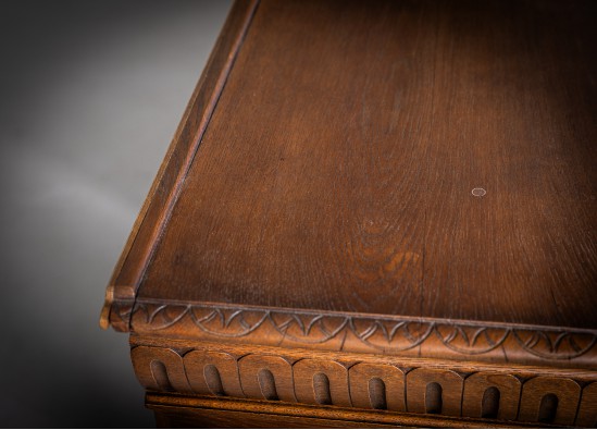 Письменный стол