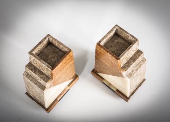 Часы и подсвечники (2 шт.)