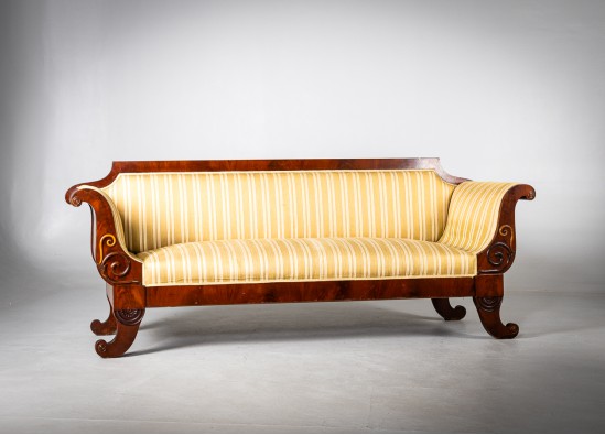 Old - Fashioned Bench