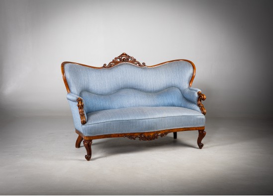 Old - Fashioned Bench