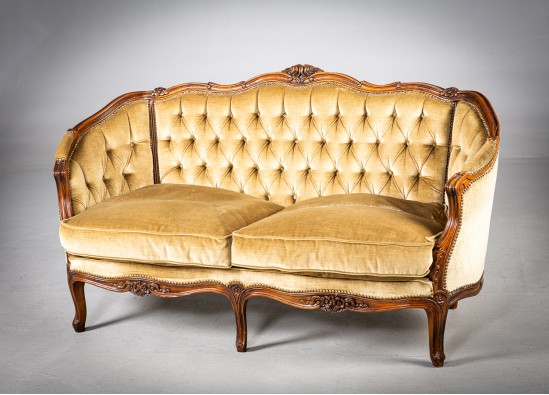 Old - Fashioned Bench