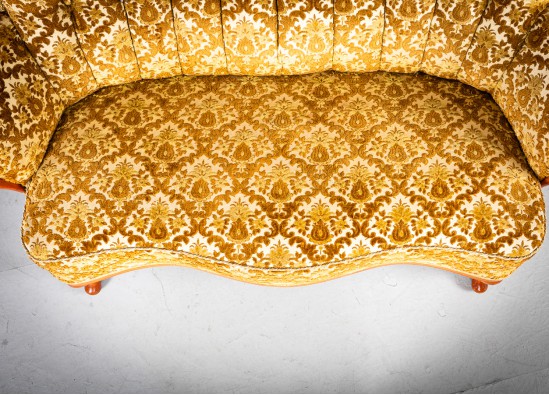 Old - Fashioned Bench