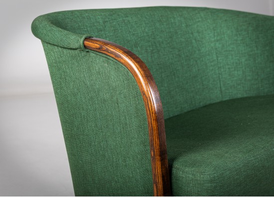 Old - Fashioned Bench