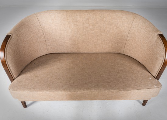 Old - Fashioned Bench