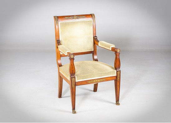 Armchair (2 items)