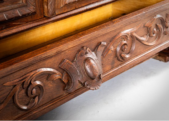 Kнижный шкаф